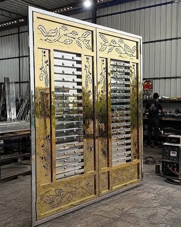 Ornate Jali Entrance Gate — Main Gates fabricated in Lucknow
