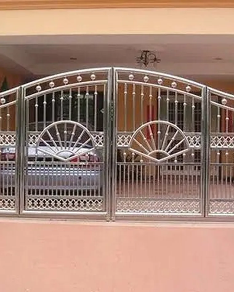 Fan Motif Double Gate — Main Gates fabricated in Lucknow