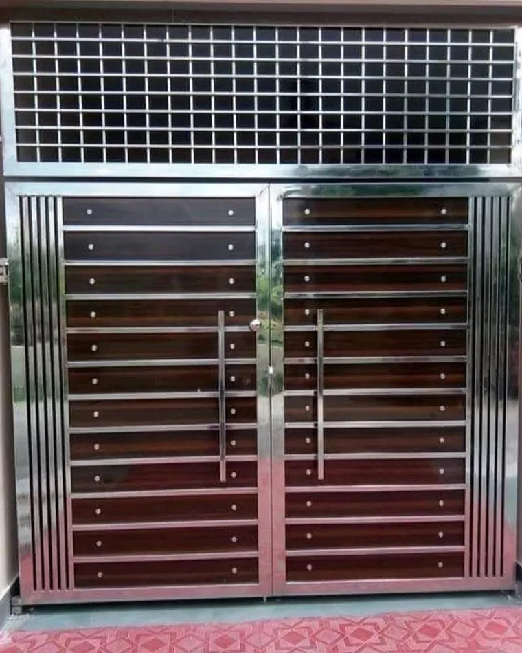 Mesh Crown Sliding Gate — Main Gates fabricated in Lucknow