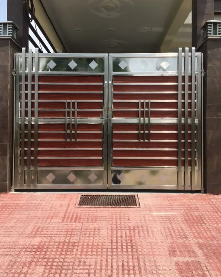 Studded Diamond Gate — Main Gates fabricated in Lucknow