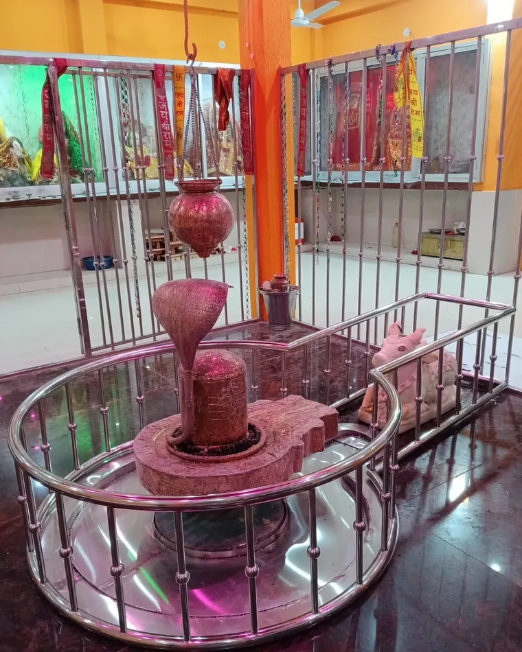 Shivling Surround Railing — Mandir Units fabricated in Lucknow