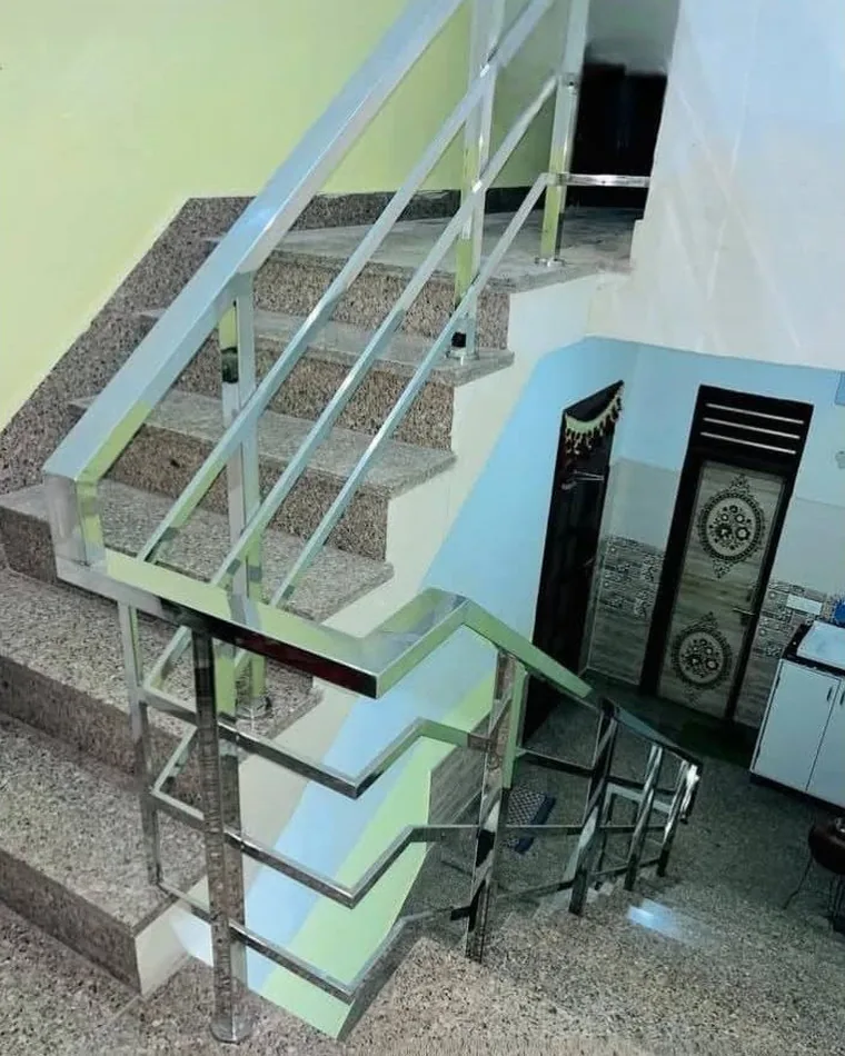 Glass Landing Railing — Railings & Balustrades fabricated in Lucknow