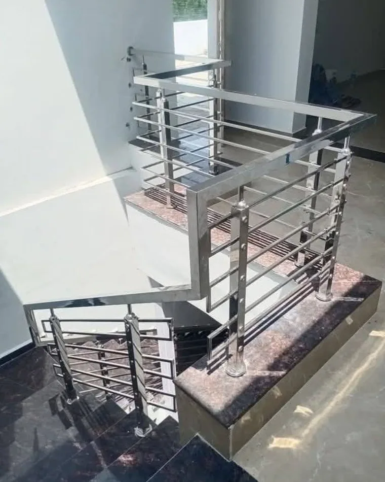 Landing Return Railing — Railings & Balustrades fabricated in Lucknow